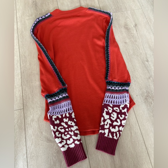 Free People Switch It Up Burnt Orange Thermal Sweater Top Crochet Sleeves - Picture 4 of 7